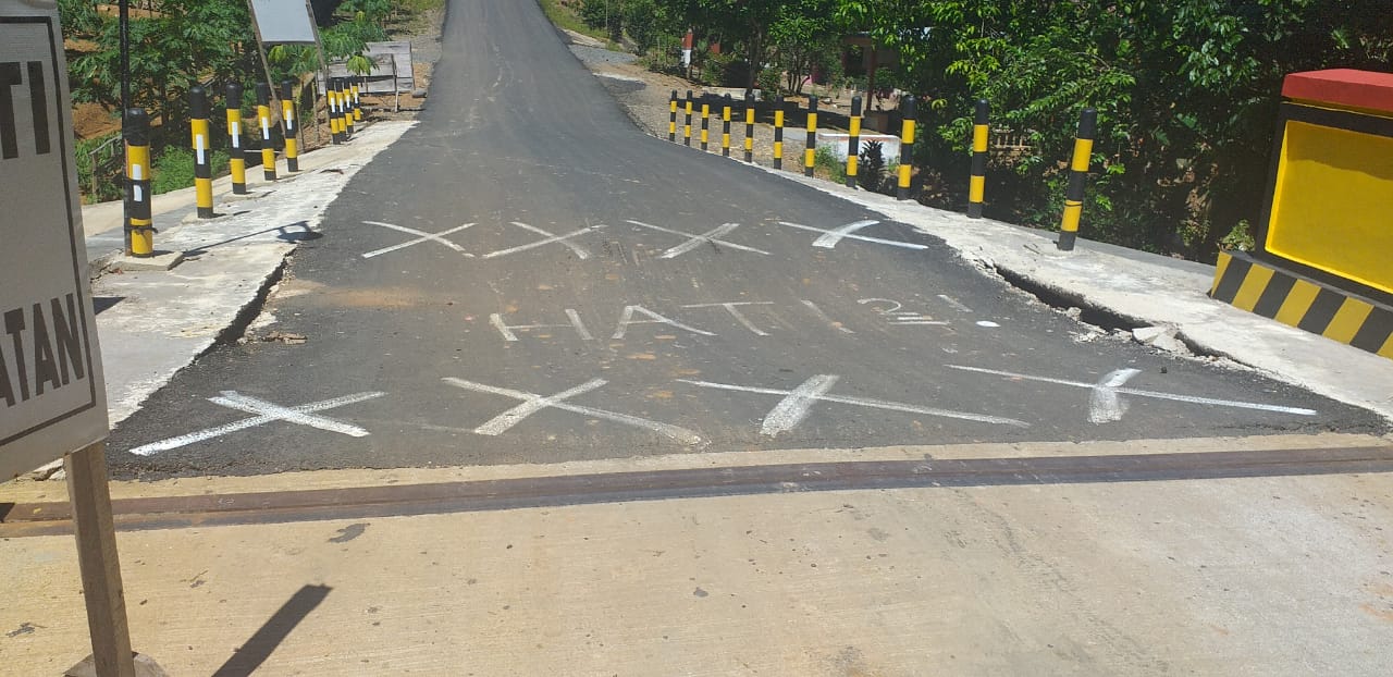 Jalan Desa Wonoharjo-Suka Makmur Amblas