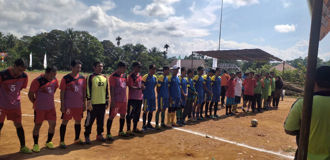 Futsal Antar Perangkat Desa, Meriahkan HUT Kecamatan Padang Jaya