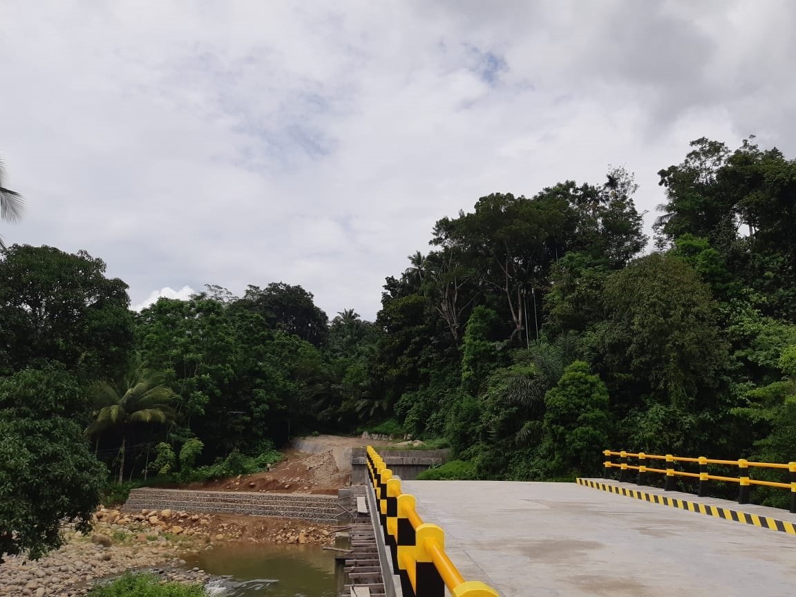 Pembangunan Jembatan Kota Lekat Tunggu Lelang