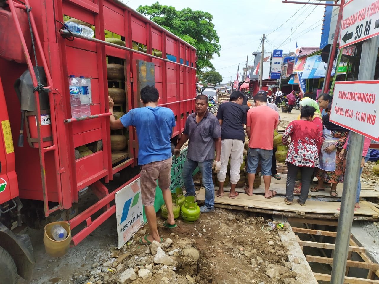 Galau, Subsidi Gas Melon Dicabut