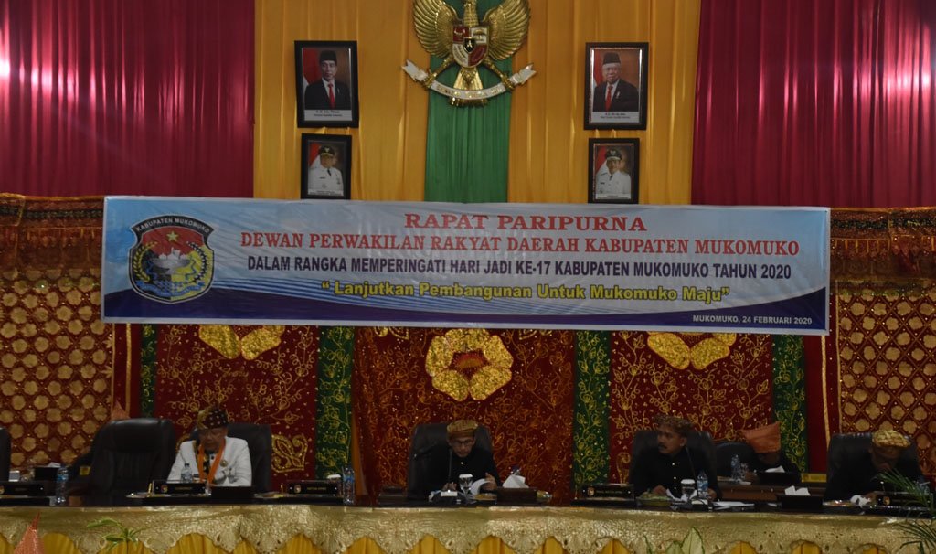 Sampaikan Prestasi, Bupati dan Gubernur BerLomba