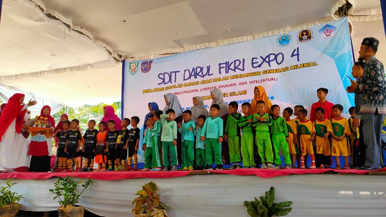 SDIT DF Expo 4 Resmi Ditutup