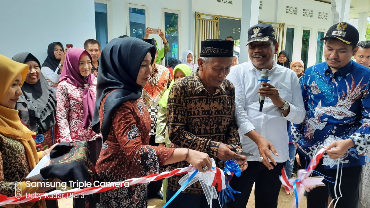 Bupati BU Remikan Gedung TPQ Al-Ihklas Desa Kedu Baru