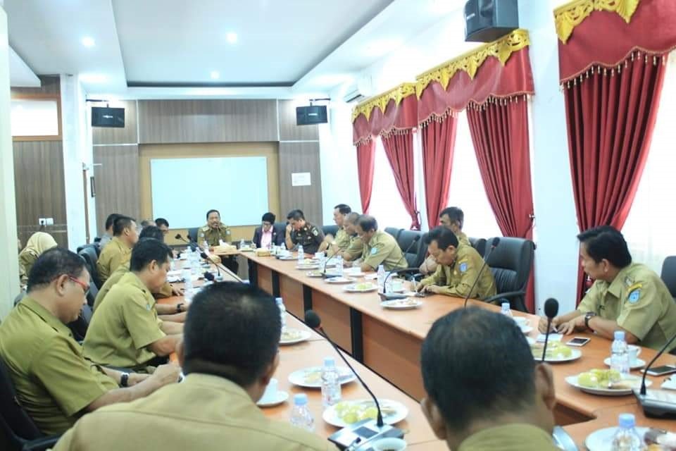 Batasi Kumpulan Banyak Orang, Bupati Bentuk Satgas