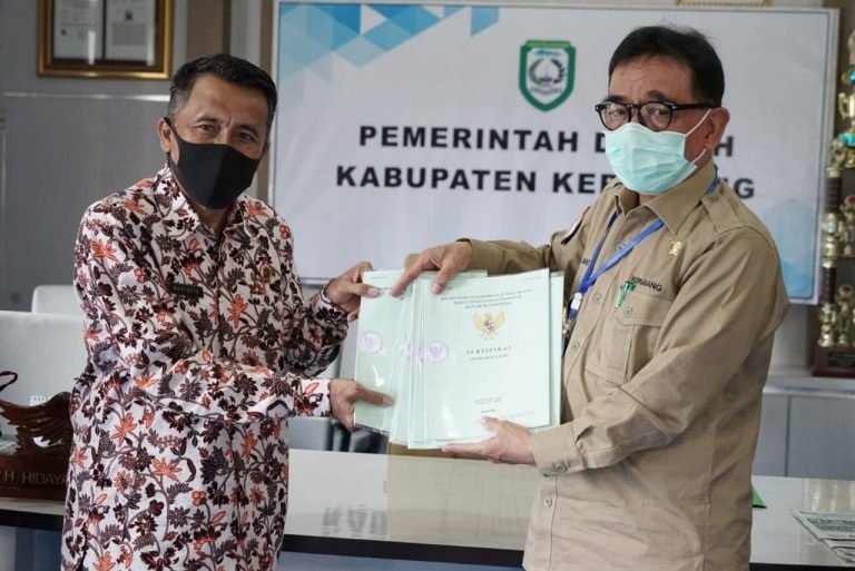 PT SMM Hibahkan Sertifikat Lahan Seluas 280.288 M²