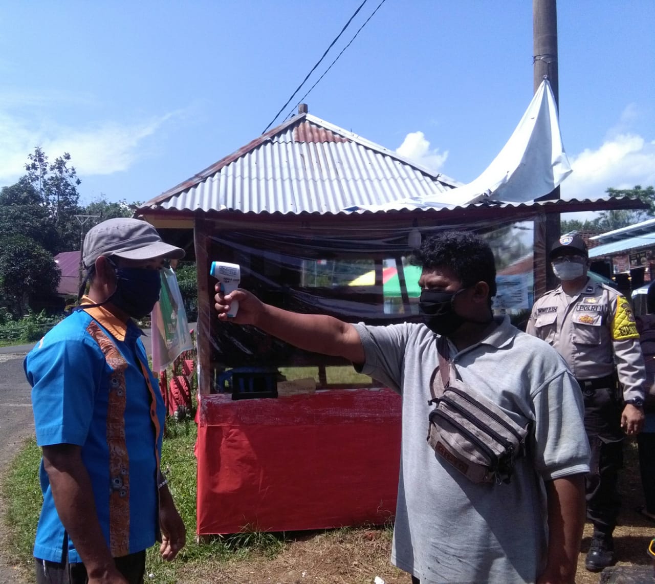 Konsisten, Warga Sumber Agung Tetap Aktif di Posko Covid-19