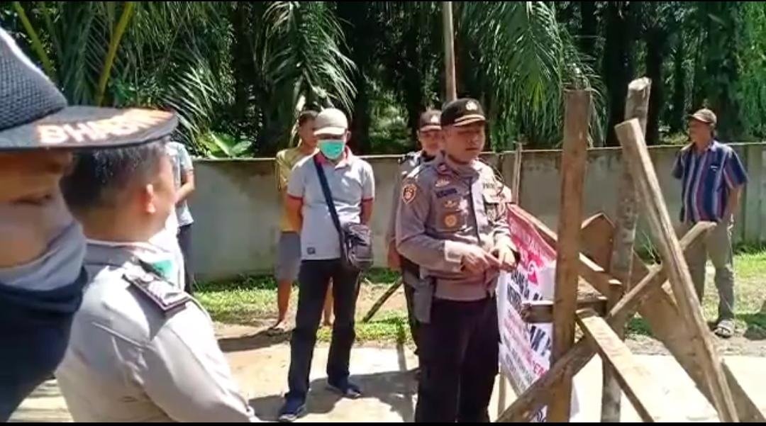 Buka Portal Jalan PT SM, Polisi Sarankan Penyelesaian