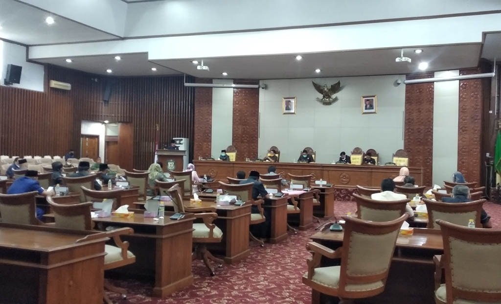 Target Tak Tercapai Jadi Sorotan Fraksi