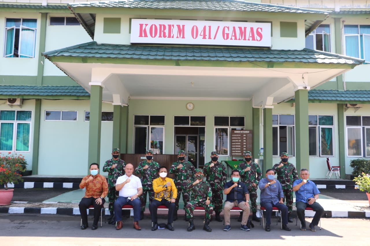 Dikunjungi Komisi III, Korem 041/Gamas Siap Ikut Berperan