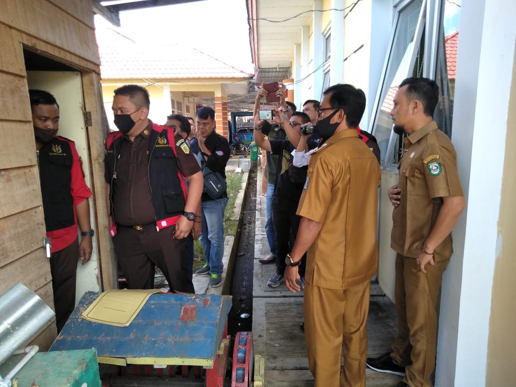 Pengarsipan DPMD Amburadul, Sekda Geram