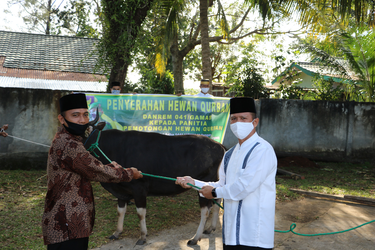 Danrem: Tingkatkan Semangat Gotong Royong dan Rela Berkorban