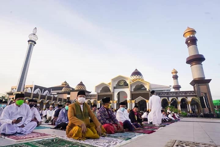 Melalui Hewan Kurban, Gubernur Sapa Masyarakat