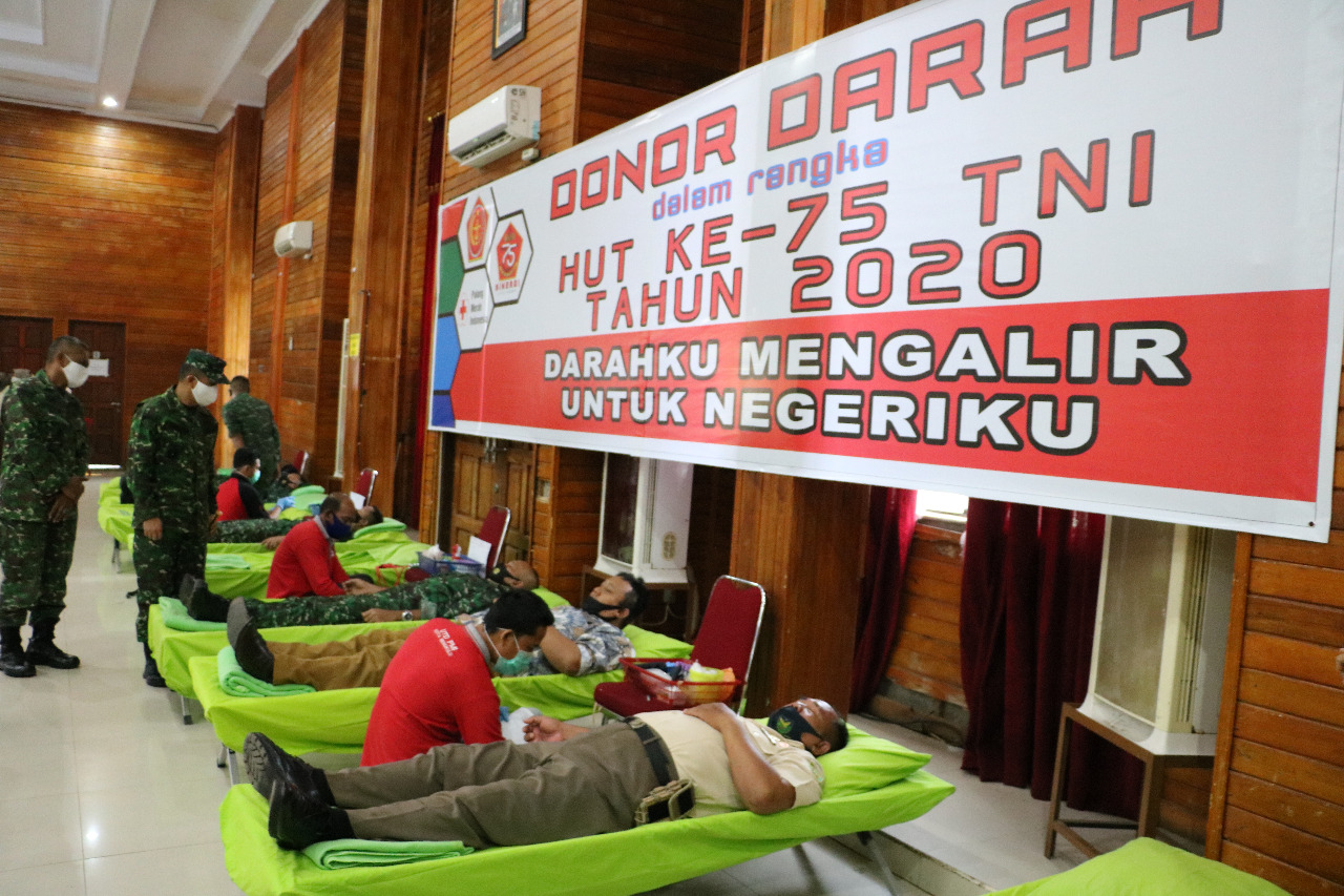 HUT TNI, Korem 041/Gamas Gelar Donor Darah