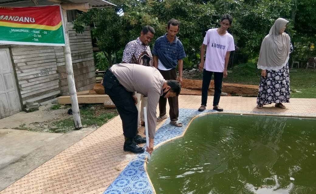 Balita Tewas Tenggelam di Kolam Renang