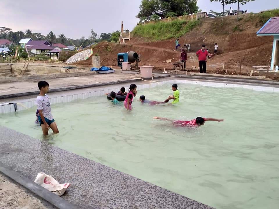 Desa Padang Jaya Lahirkan Wisata Keluarga