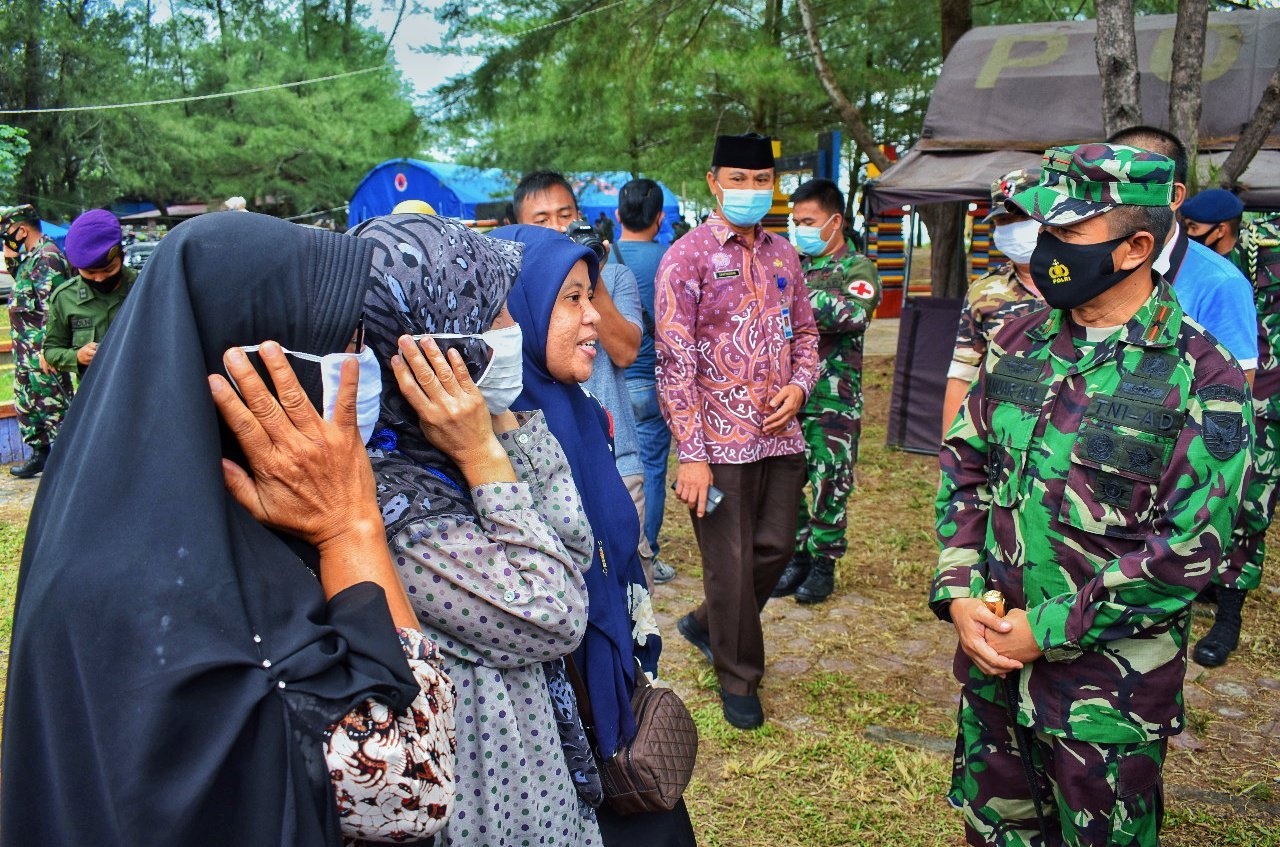 Danrem 041/Gamas Ajak Warga Jaga Kebersihan dan Patuhi Prokes