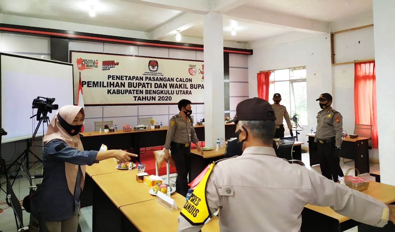 Ini yang Hadir di Pleno Penetapan Calon Bupati BU Hari Ini