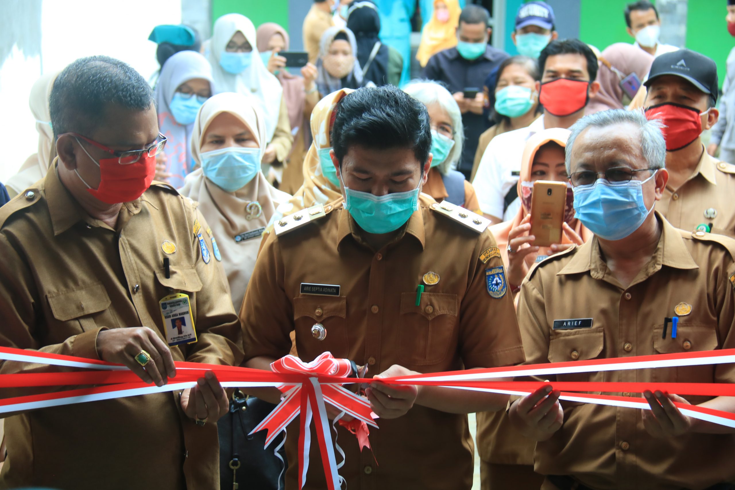 Wabup Arie Resmikan Gedung Baru di RSUD Arma