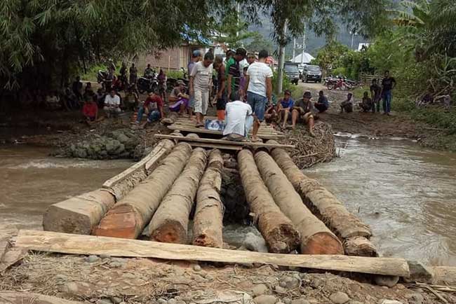 Jembatan Darurat Butuh Perbaikan