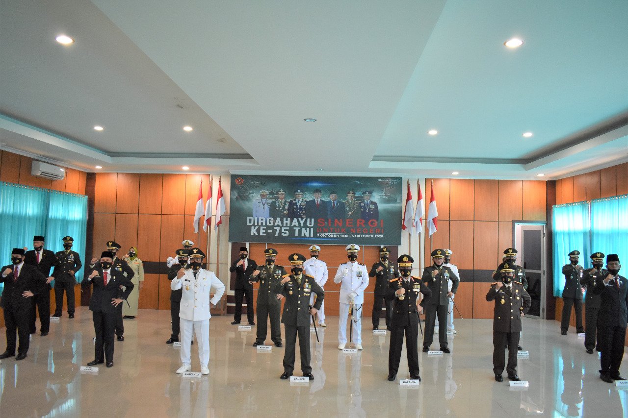 HUT ke-75 TNI, Korem 041/Gamas Perkuat Sinergitas