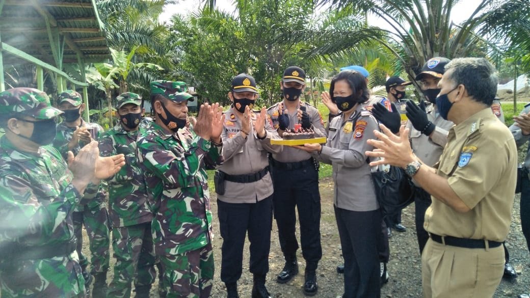 Polisi “Geruduk” Koramil Kerkap