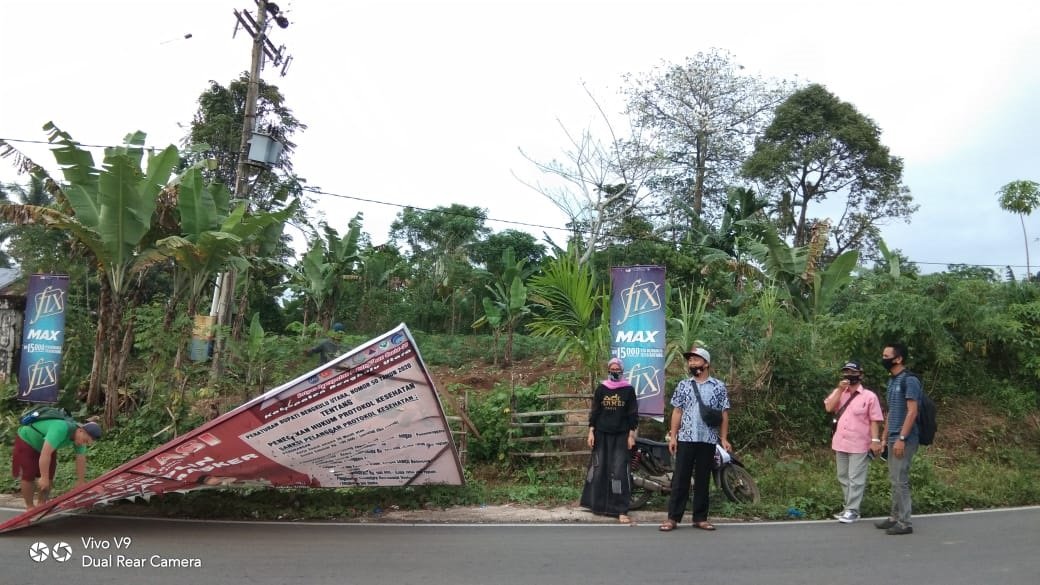 Jaga Netralitas, Atribut Petahana Dicopot