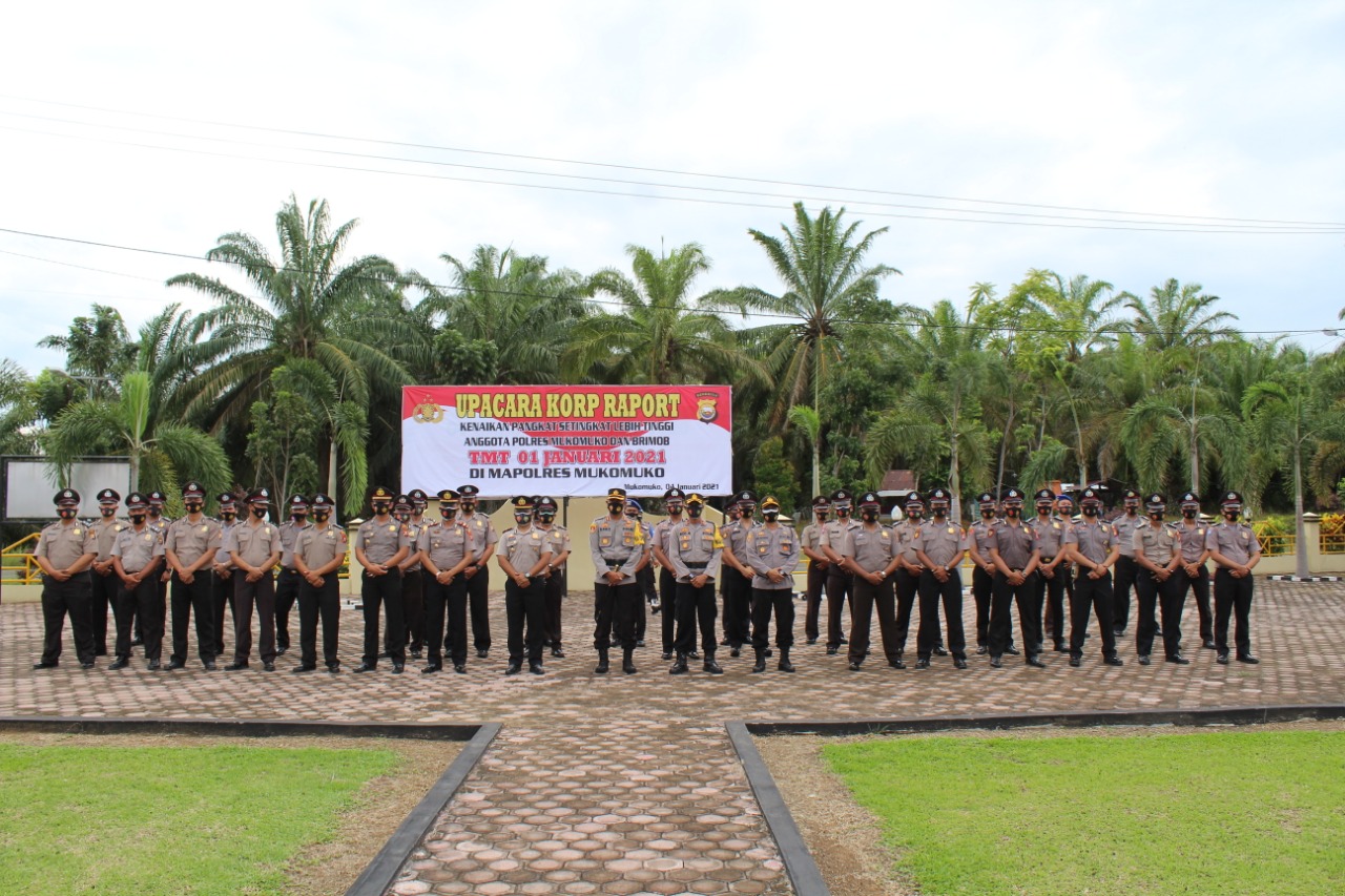 36 Personel Polres Mukomuko Naik Pangkat