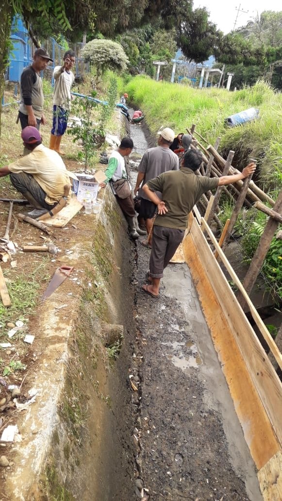 Pupuk Subsidi Naik Harga, Sayap Irigasi Induk Amblas