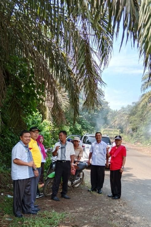 Sampah Masih “Hiasi” Jalur Tengah