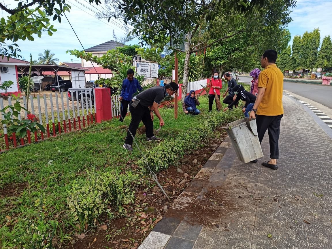 Goro, Dinsos BU Gelar Jum’at Bersih