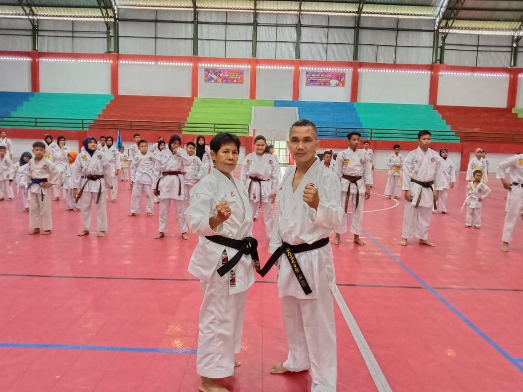 Atlet Karate-Do Ujian Kenaikan Sabuk