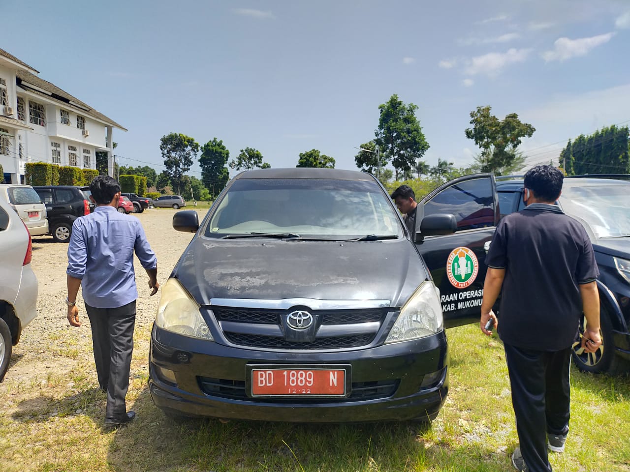 Lebih Tiga Tahun, Mobnas Ambulan dan Maven Makin ‘Buram’