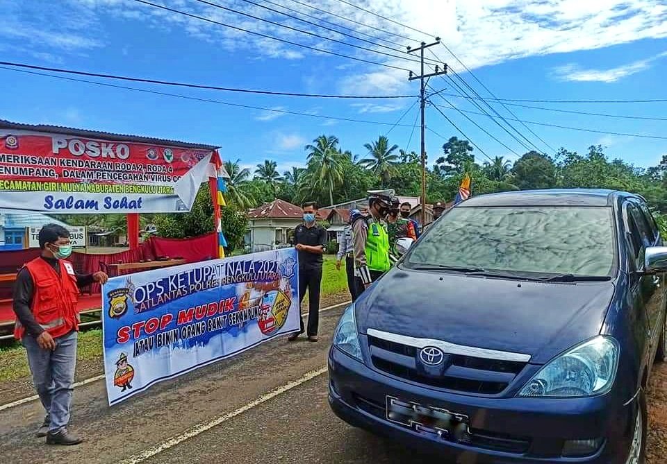 Antisipasi Pemudik, Polisi Lakukan penyekatan di Perbatasan BU-Lebong