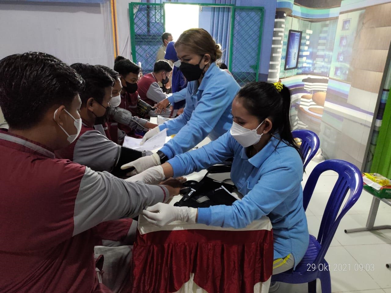 35 Persen Pelajar SMKN 10 Tak Diizinkan Vaksin