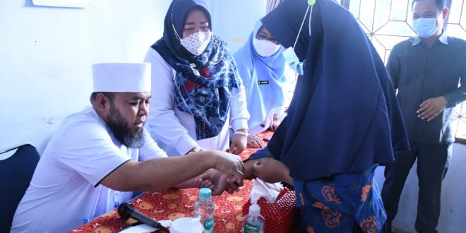 Ngadu Ingin jadi Dokter, Anak Yatim Ini Malah dapat Kado Spesial dari Helmi Hasan