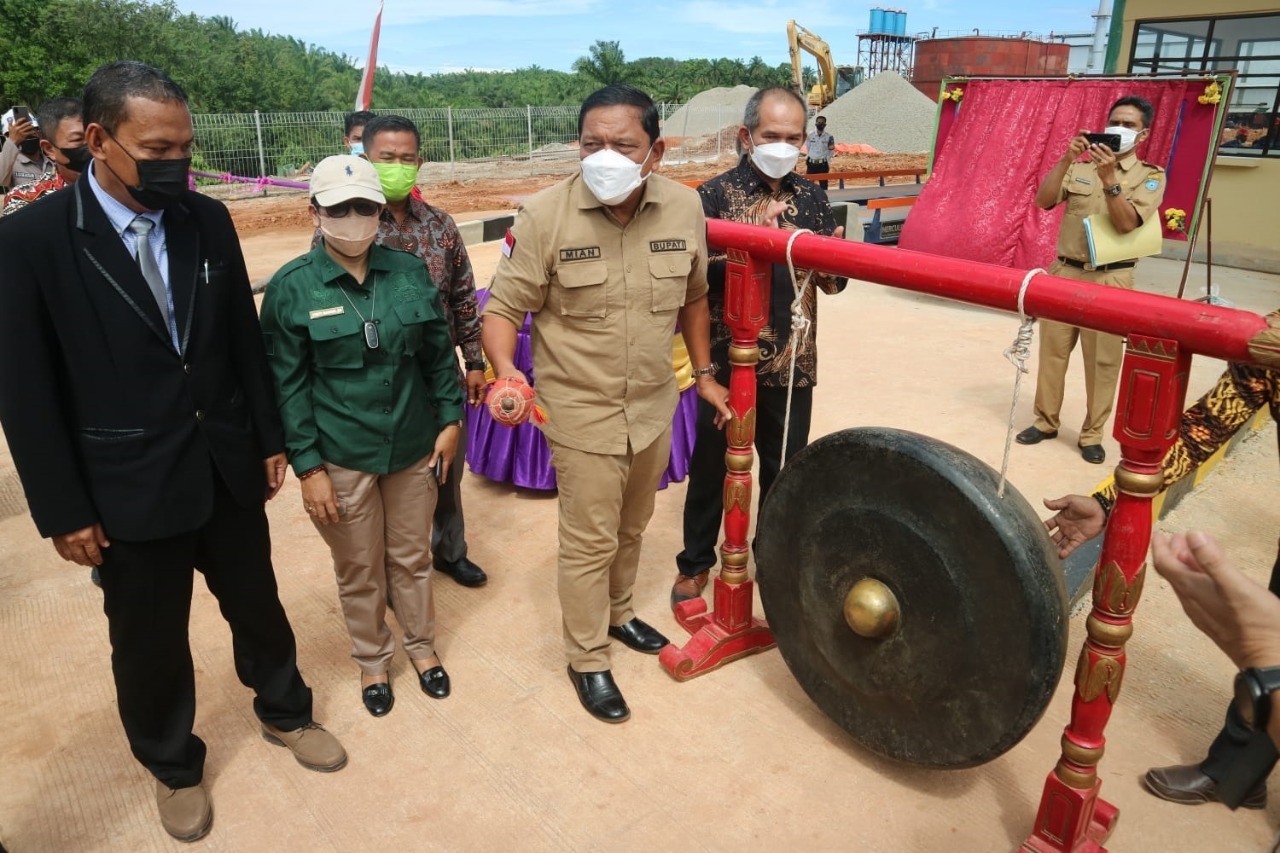 Pabrik Harus Pro Petani, Lingkungan dan Sosial