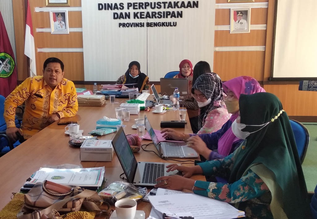 Tingkatkan Pelayanan RB, DKP Provinsi Komitmen Benahi Kearsipan