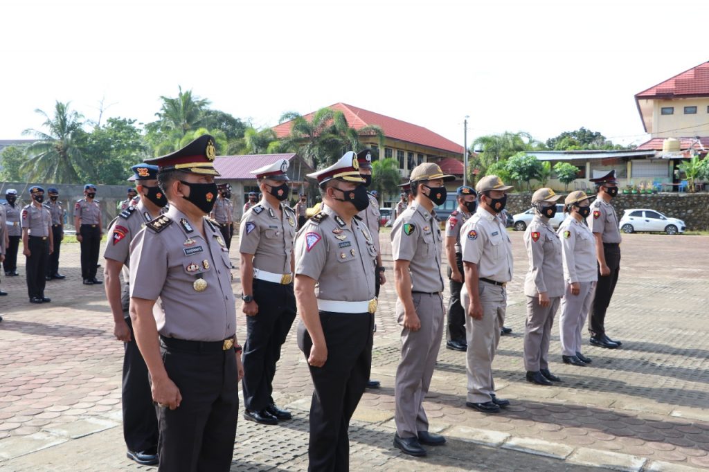 349 Personil Polri Naik Pangkat