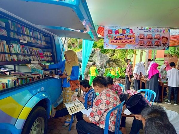 Tumbuhkan Minat Baca, Perpustakaan Keliling ke Sekolah