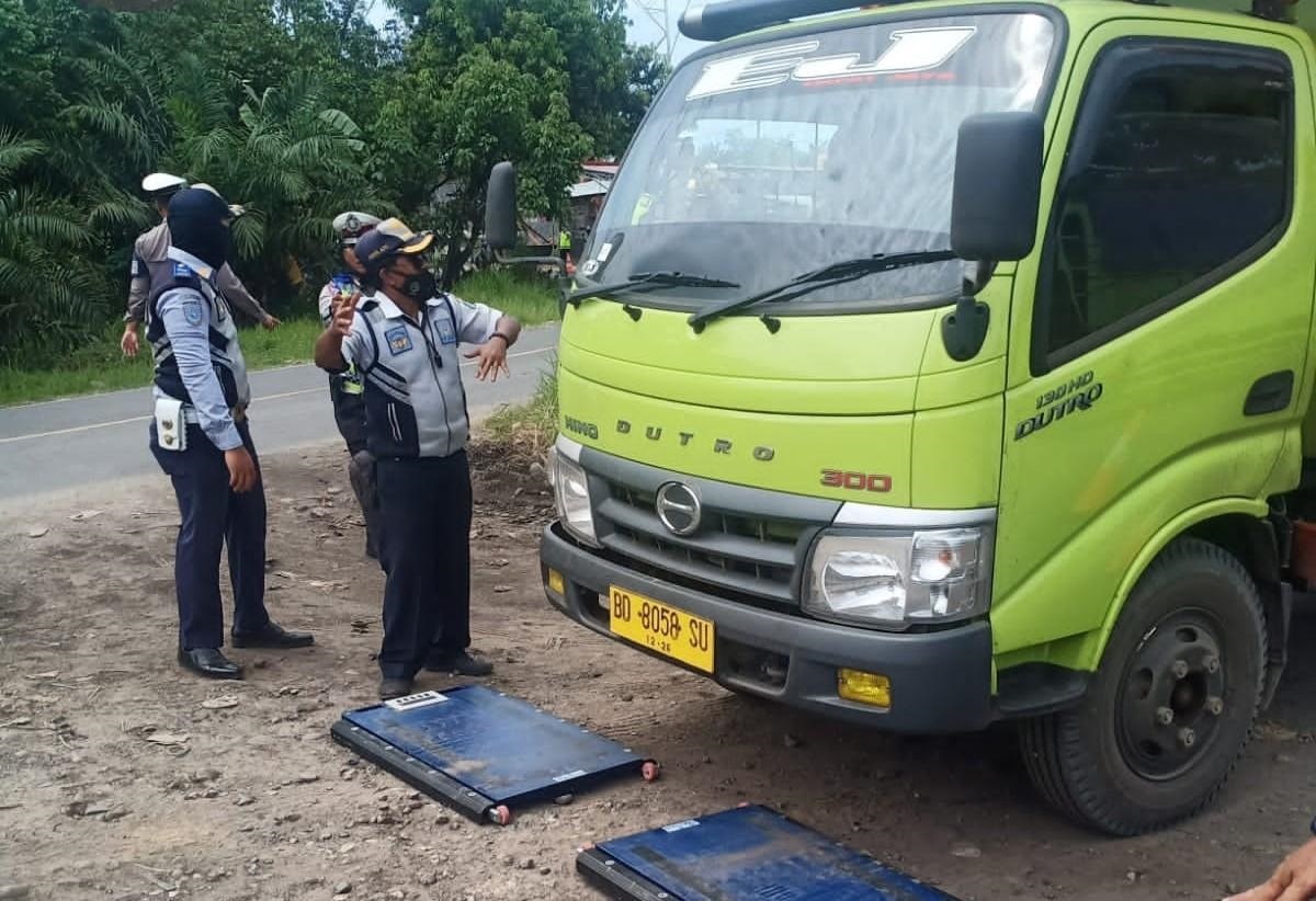 Pos Timbang, Solusi Atasi Truck Overload