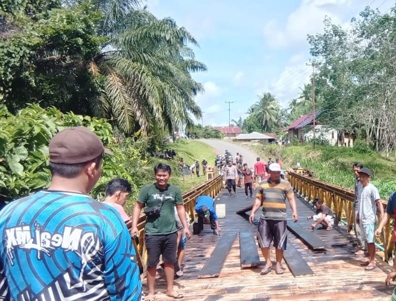 Belum Tersentuh Pembangunan, Warga Goro Jembatan Wonoharjo