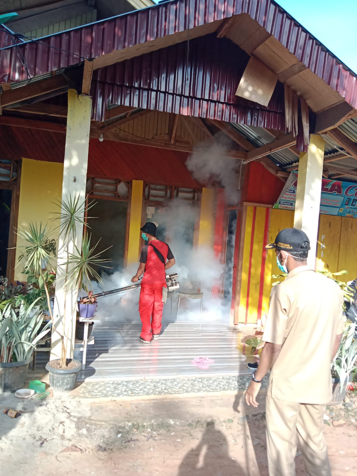 Fogging Menyasar 13 Rumah di Melati Harjo