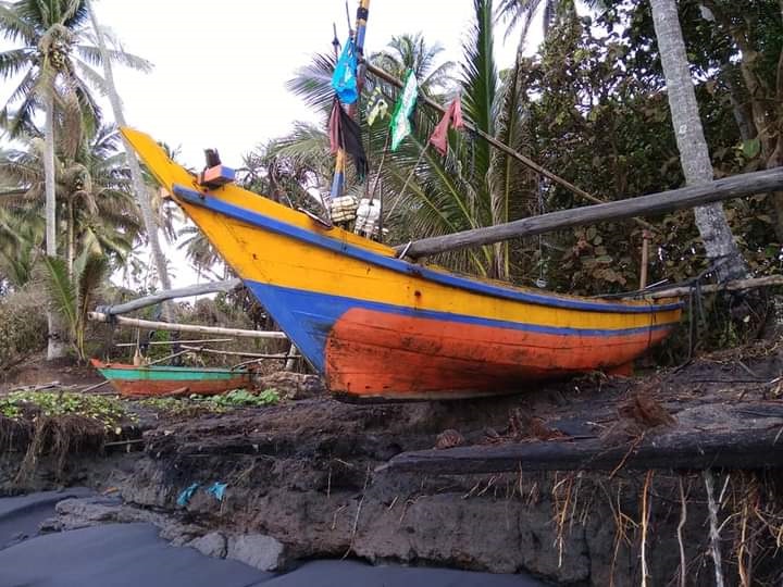 Nelayan Tradisional Sulit Cari Ikan