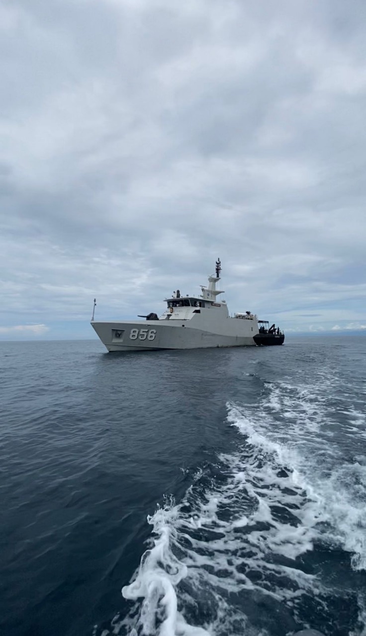 KRI Kurau-856 Amankan Perairan Bengkulu