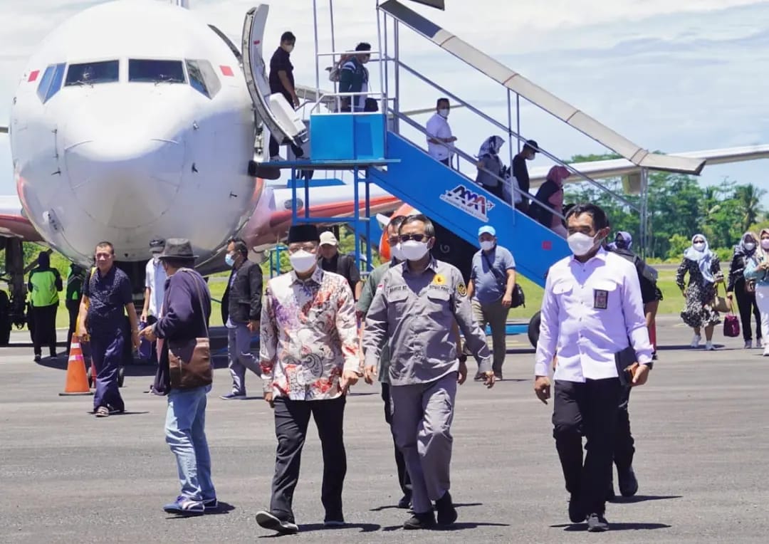 Gubernur Rohidin Optimis Jalan TOL Tuntas