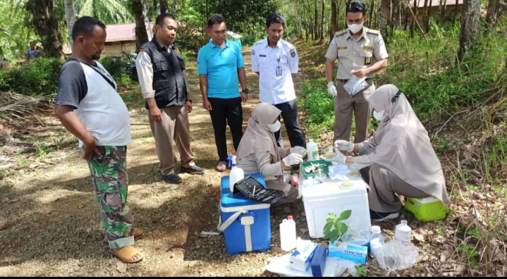 Balai Karantina Uji Sampel Ikan Mati di Tambak Rejo