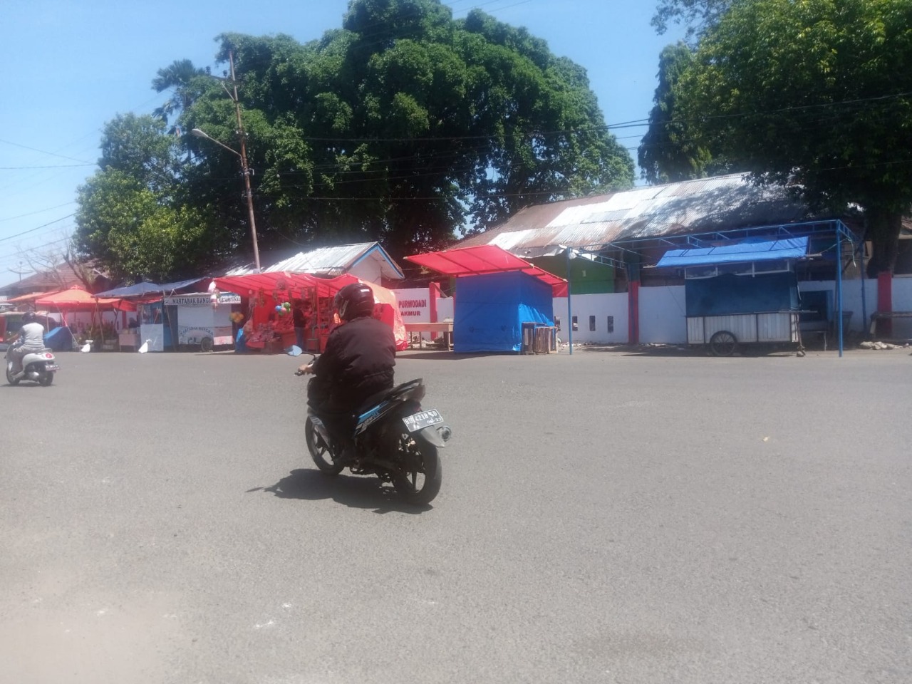 Bakal Tertibkan Pedagang di Terminal