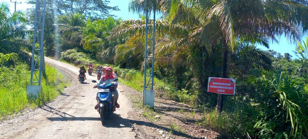 Angkutan BB Dilarang Melintas Jalan Gunung Payung-D3