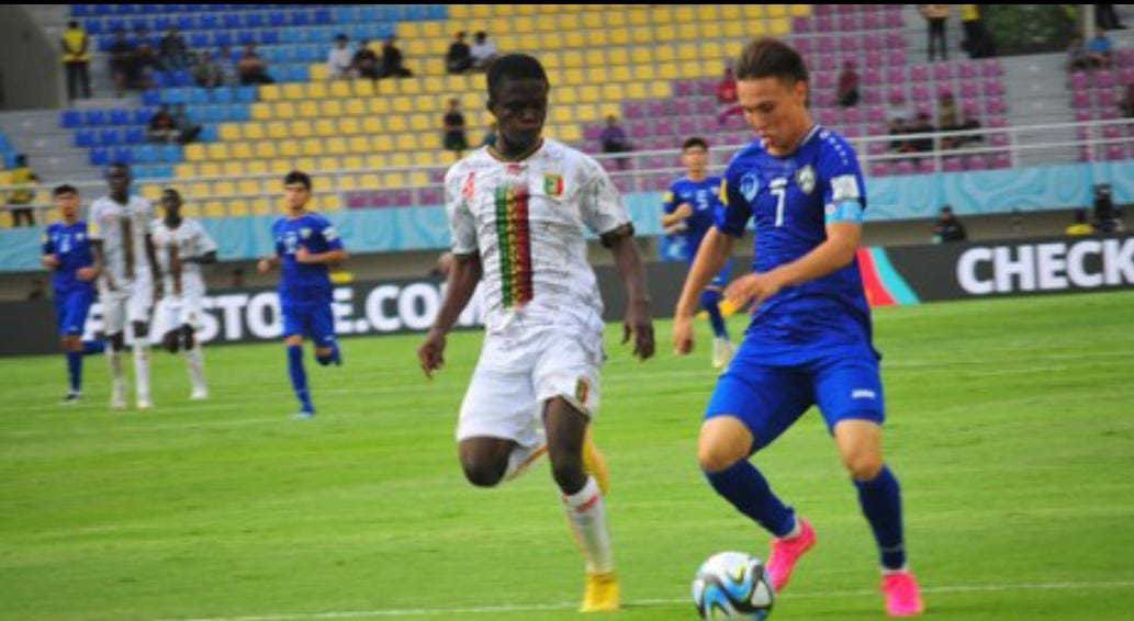 Piala Dunia U-17 2023, Babak Pertama, Mali memimpin 1-0 Atas Uzbekistan