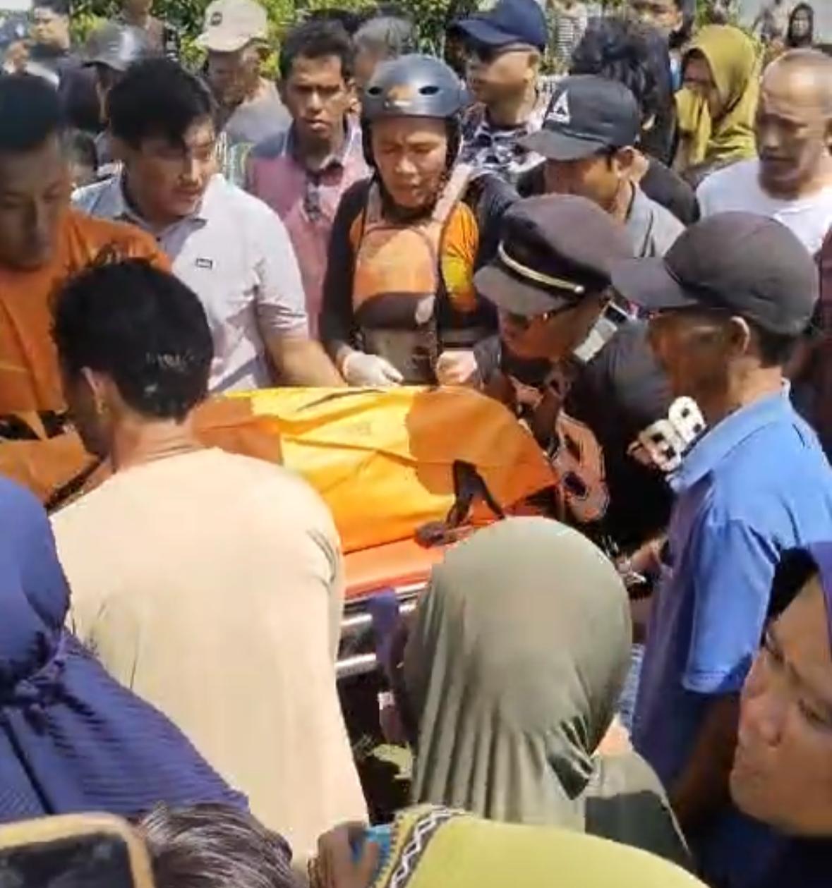 1 Nelayan Hilang Akibat Perahu Karam di Pasar Tebat, Pencarian Masih Dilanjutkan